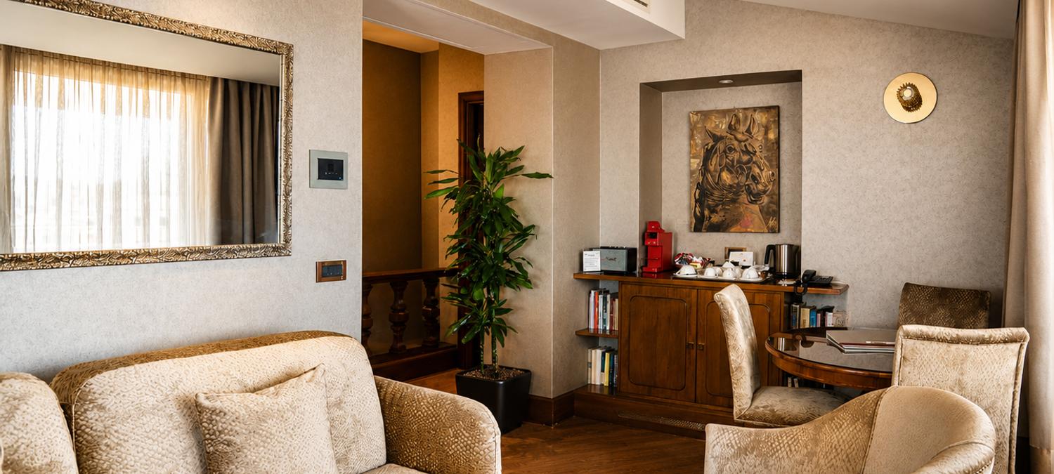 Hotel Nazionale | Rome
