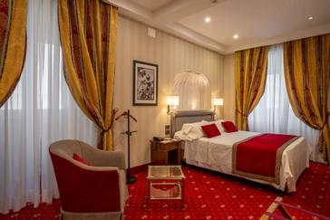 Hotel Nazionale | Rome