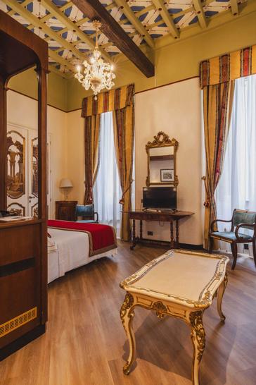 Hotel Nazionale | Rome | Photos 16